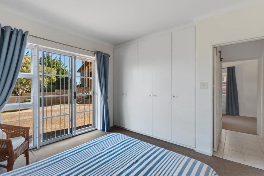 6 Bedroom Property for Sale in La Concorde Western Cape